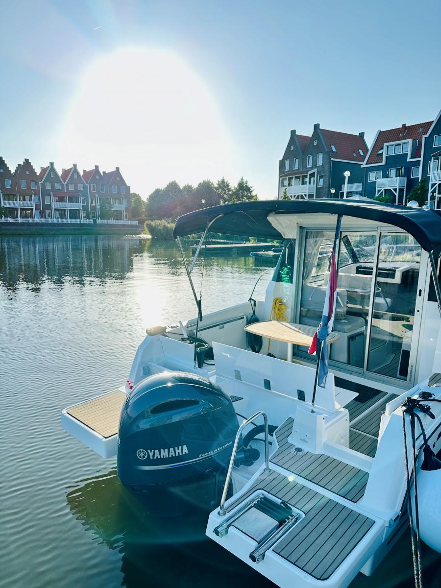 JEANNEAU 795 S2 MERRY FISHER