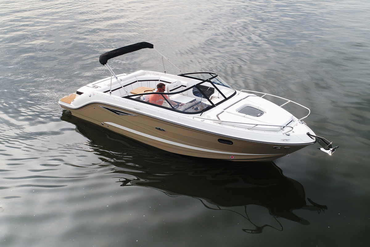 Sea Ray Sun Sport 250