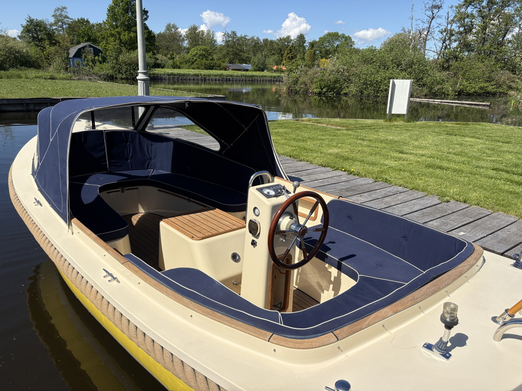 Maril 570