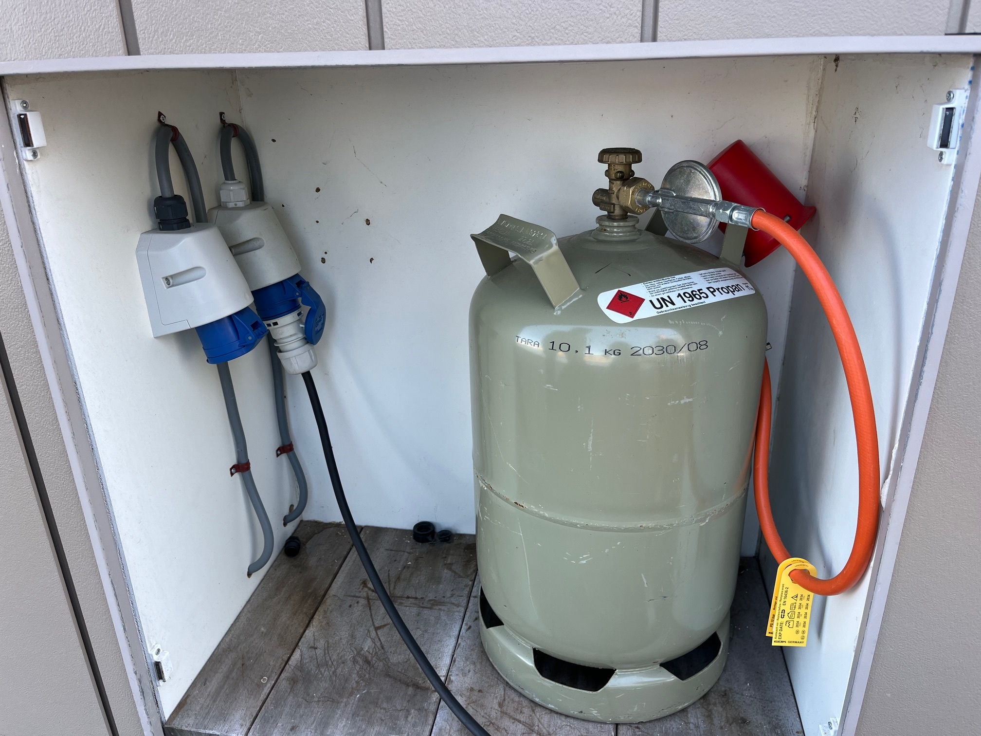 Dock 25 Houseboat 16 X 5 (met Ligplaats)