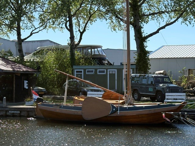 Van Der Meulen Kajuitzeilschouw 800