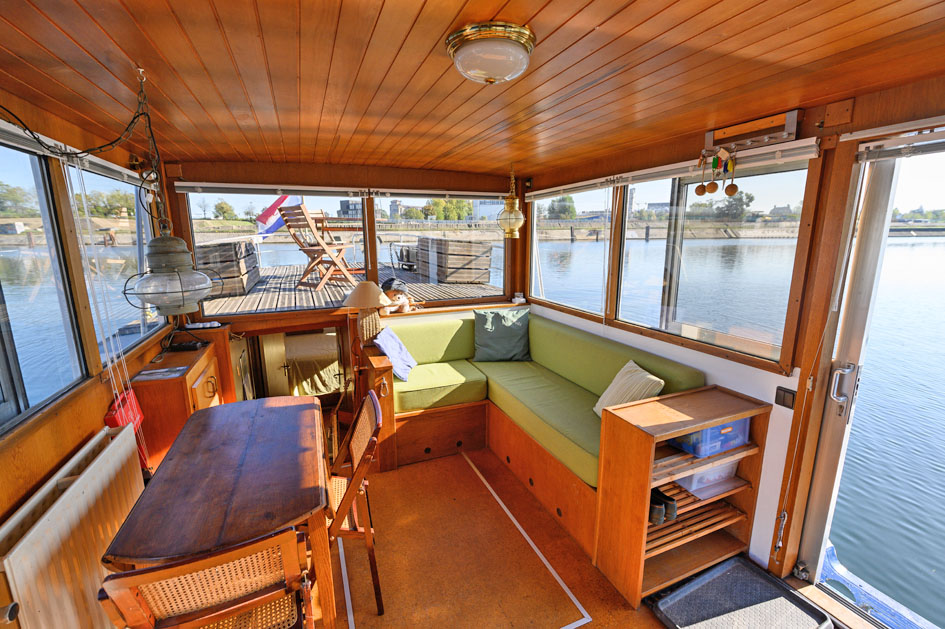 Luxe Motor 21.18 met UBC