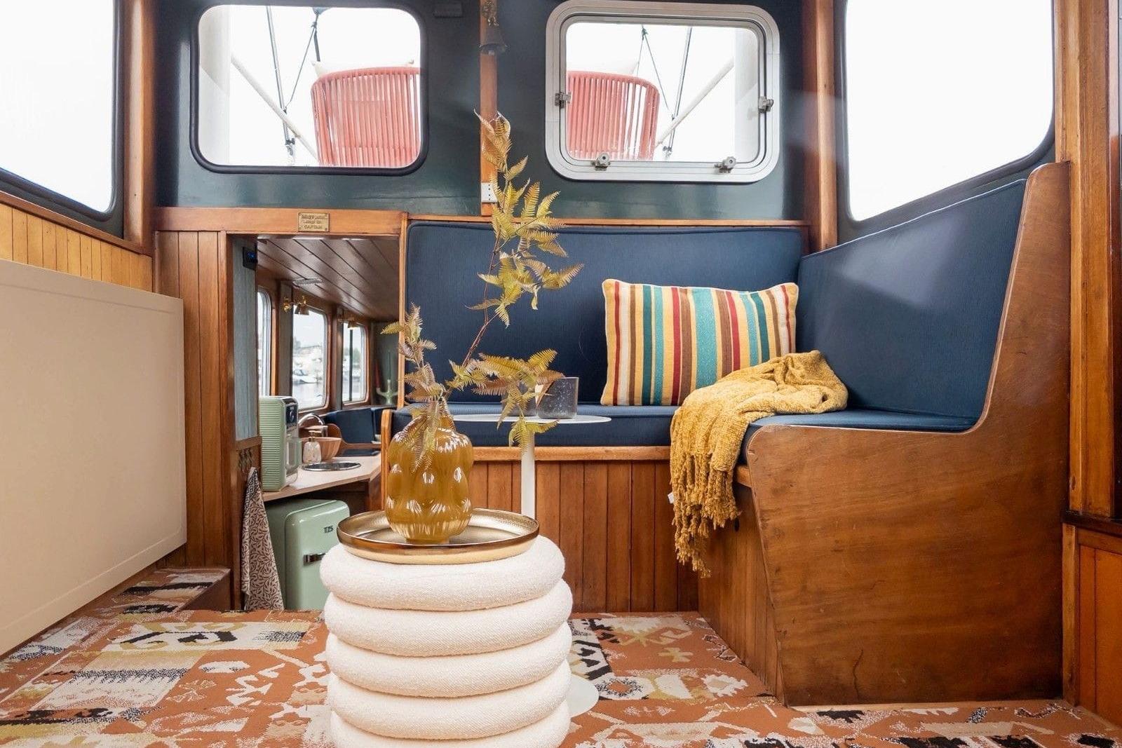 Lemsteraak motorjacht