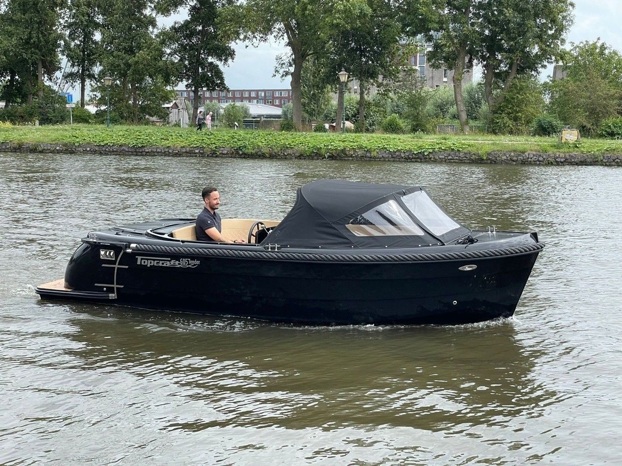 Topcraft 605 Tender