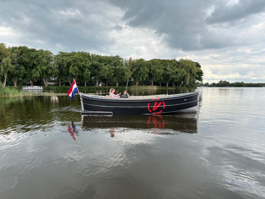 VanVossen 700 cabine sloep 