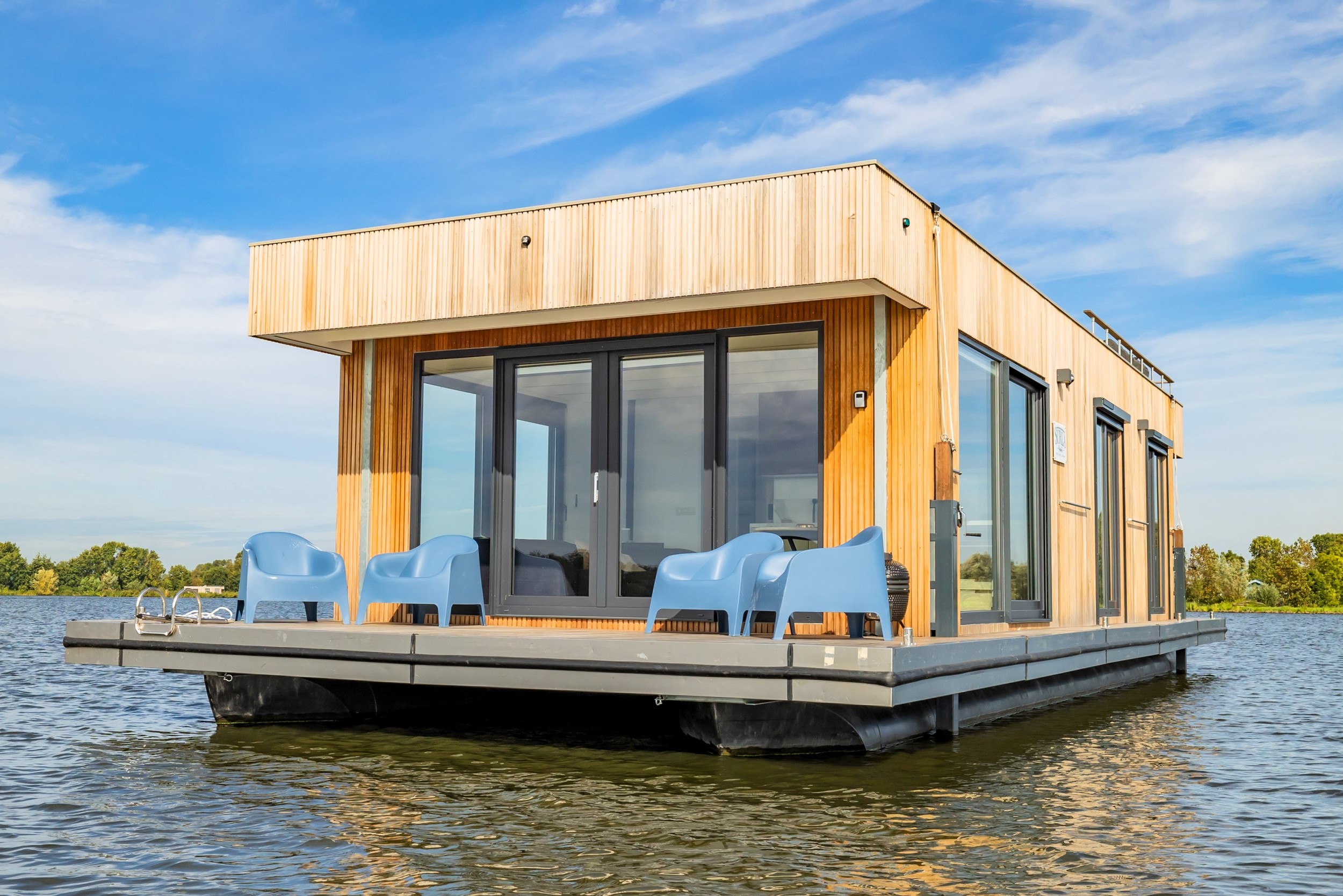 Surla (met Tender) Houseboat 15 Volledig Elektrisch With Charter hoofdfoto: 1