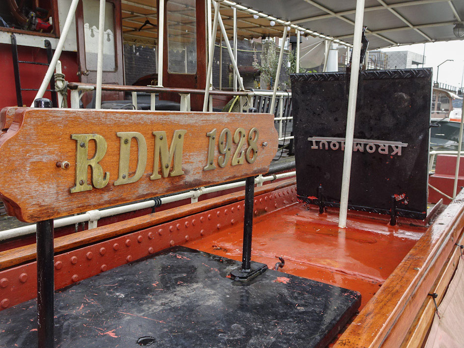 Dockyard 13, Motor tender