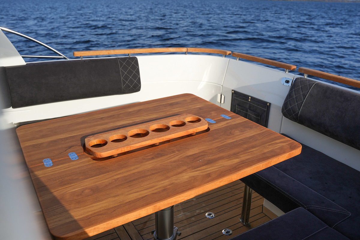 Marex 330 Scandinavia (2024)