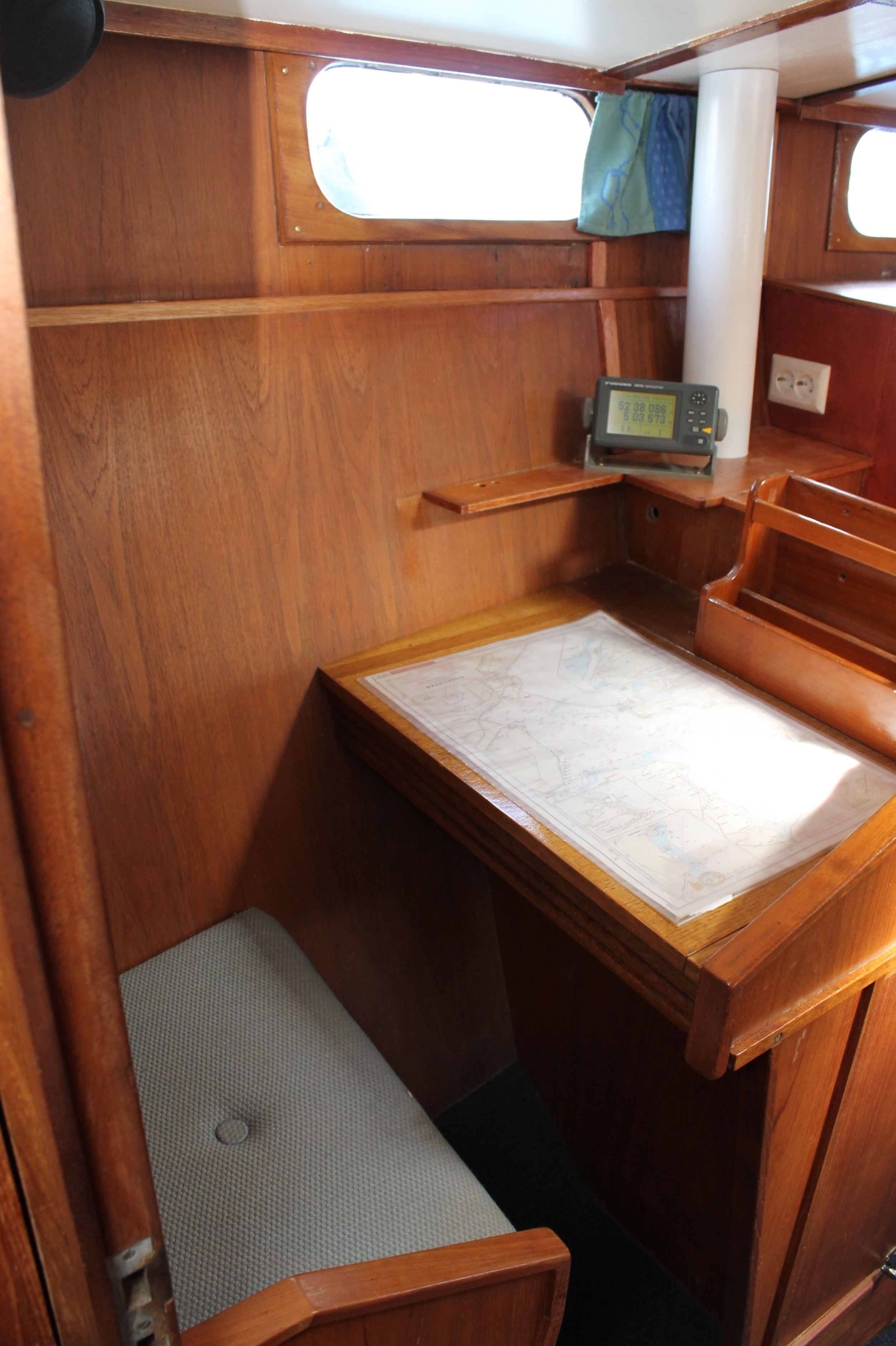 Pieter Beeldsnijder Gouwzee 3A