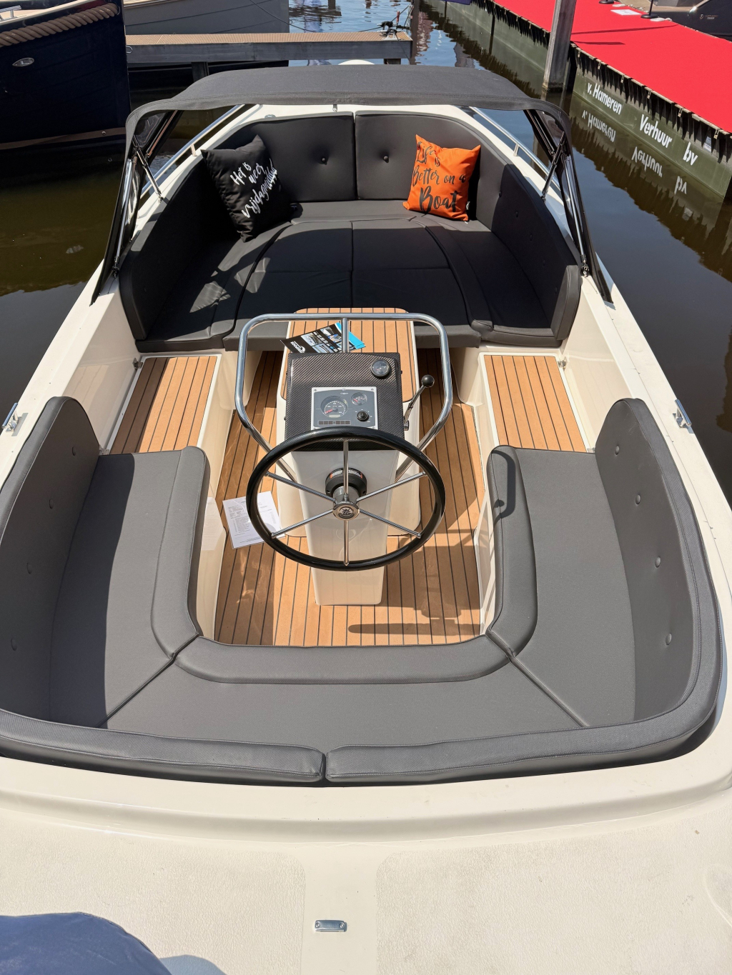 Waterspoor  630 Demo & ELKE ZONDAG OPEN