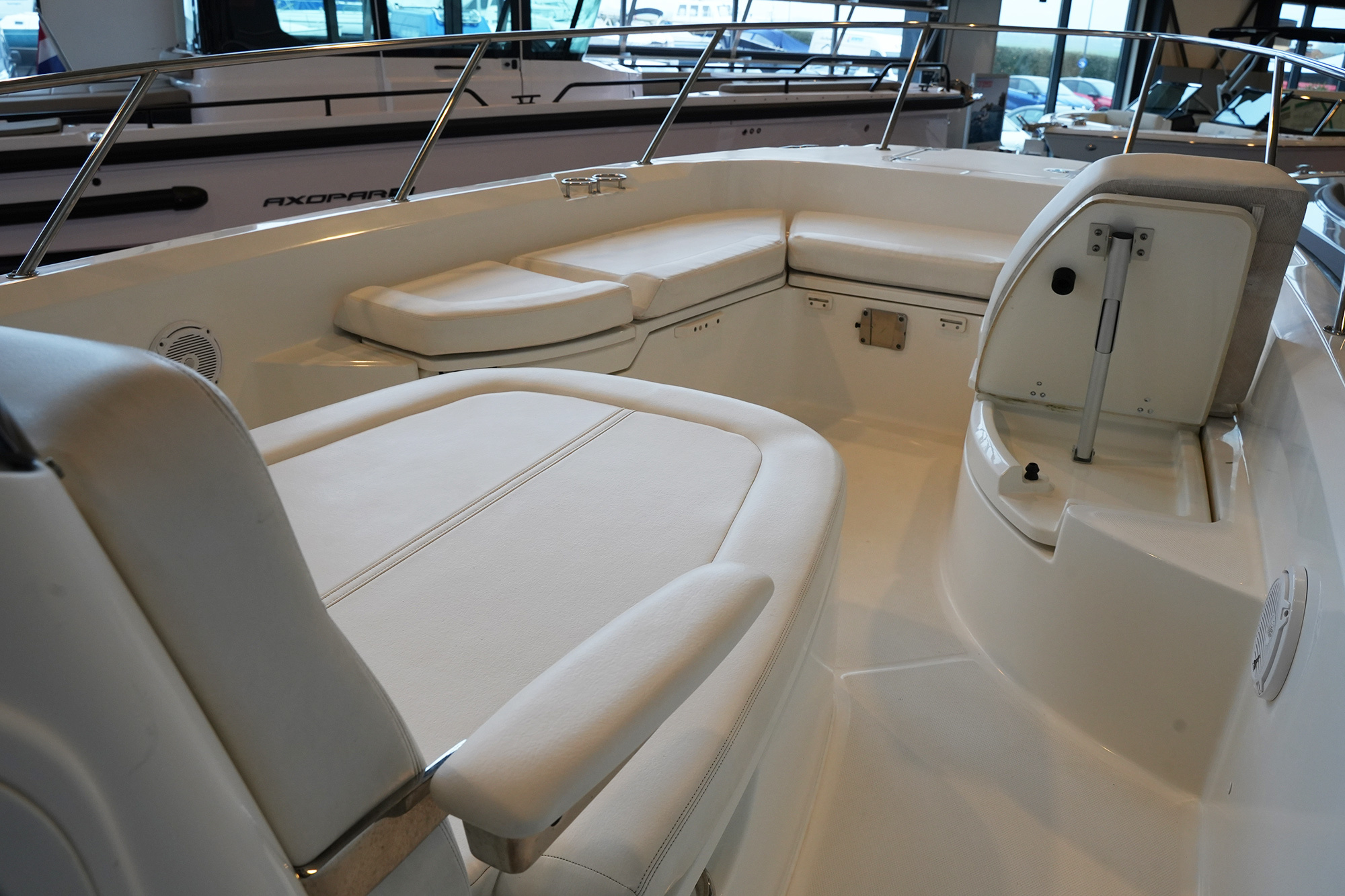 Boston Whaler 270 Dauntless