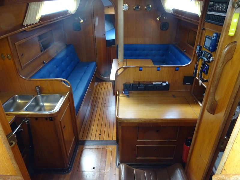 Dehler 372