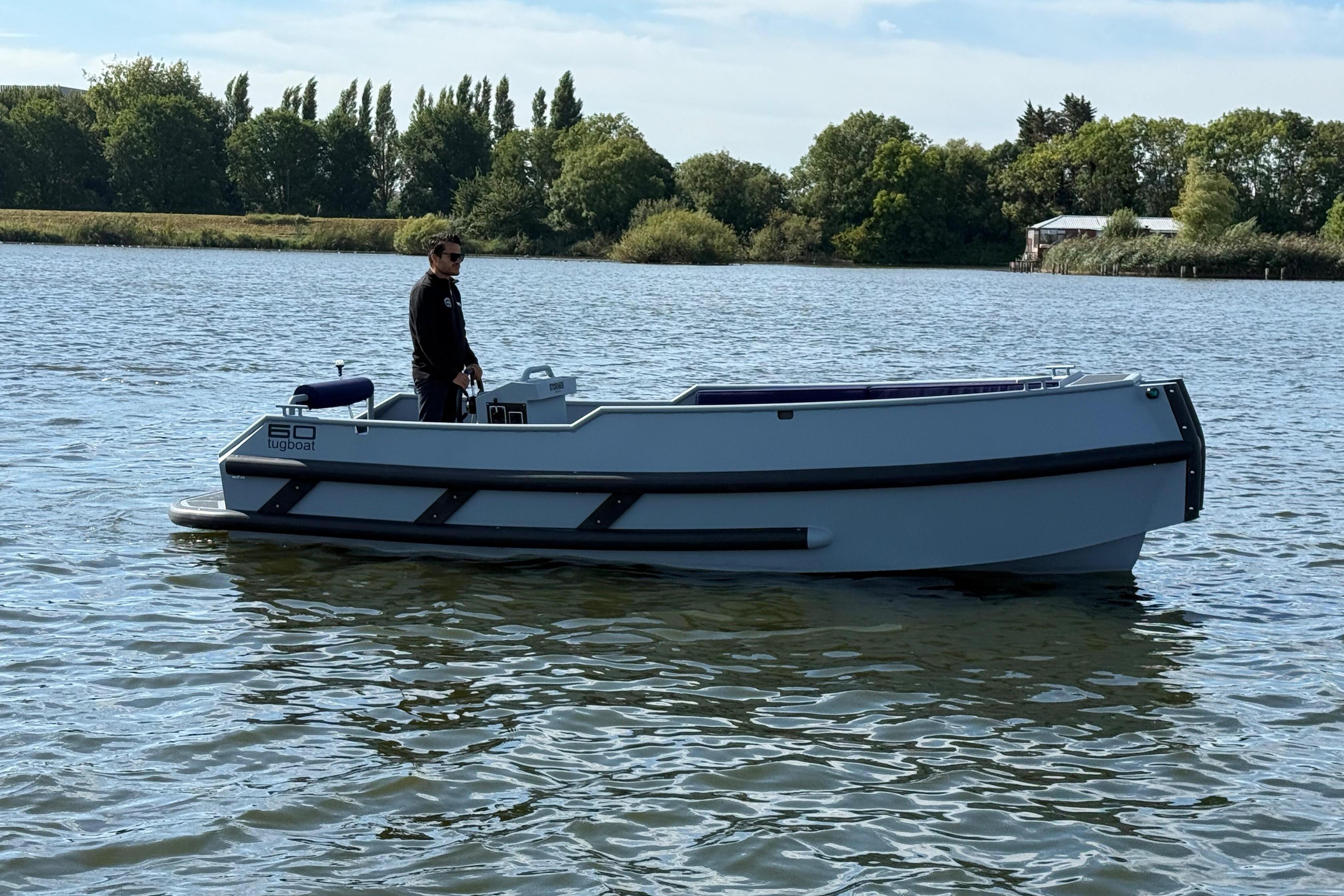 Stormer Tugboat 60