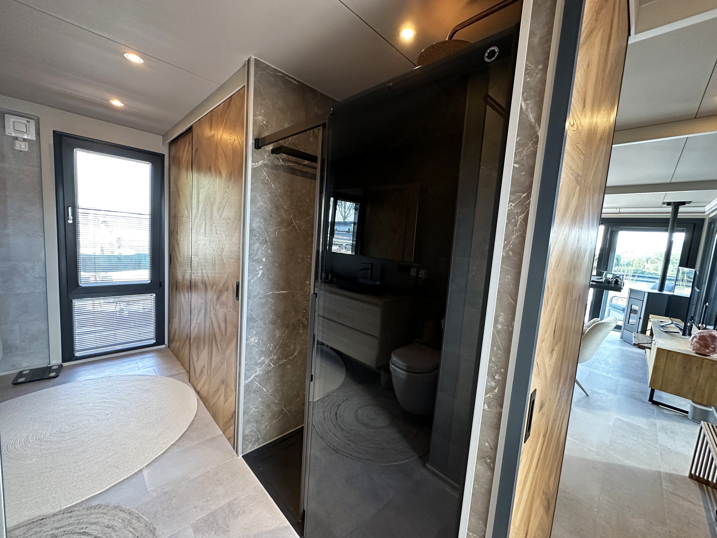 HT-Lofts Houseboat 15m Electric Propulsion
