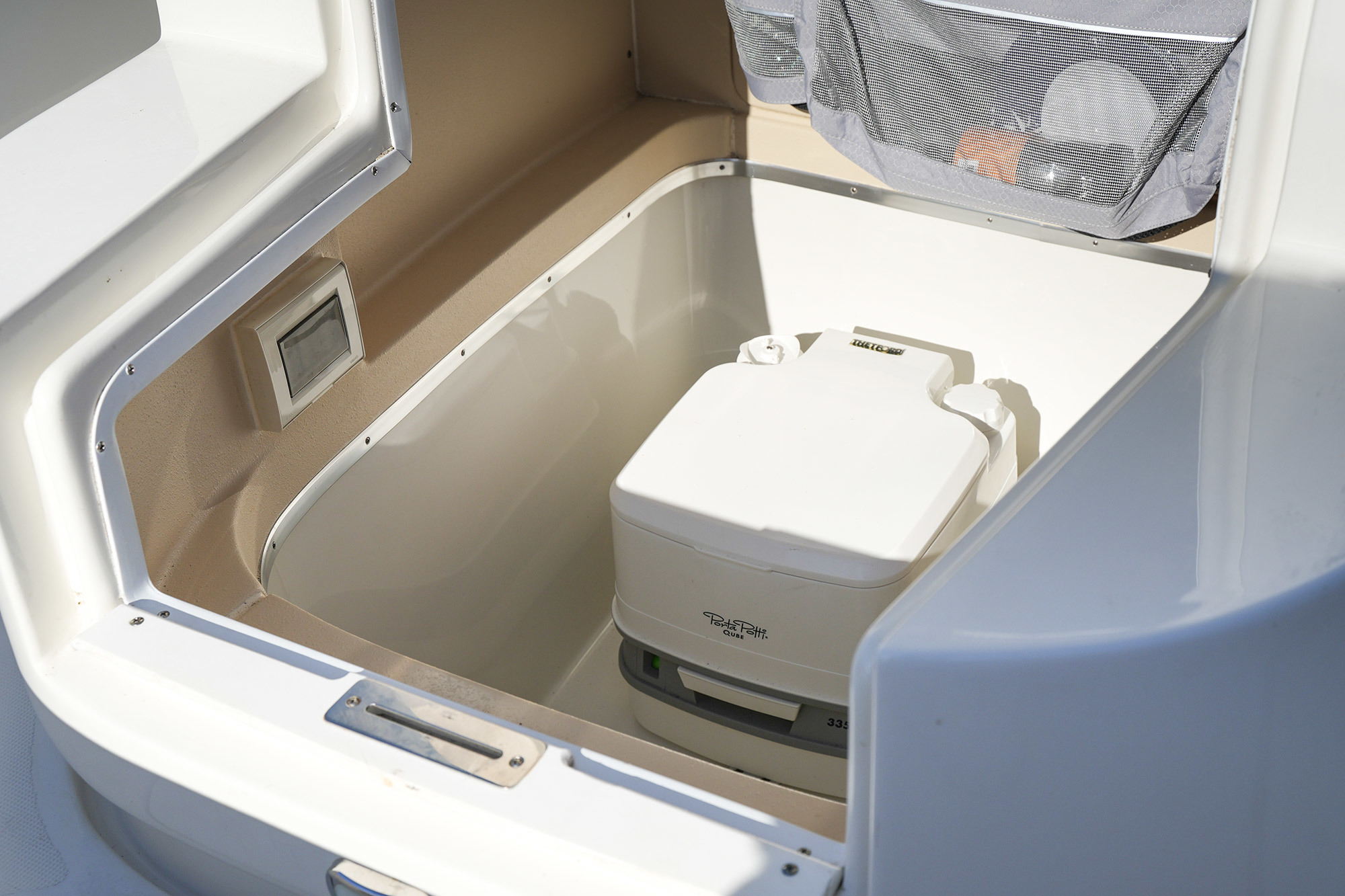 Chris-Craft Catalina 23