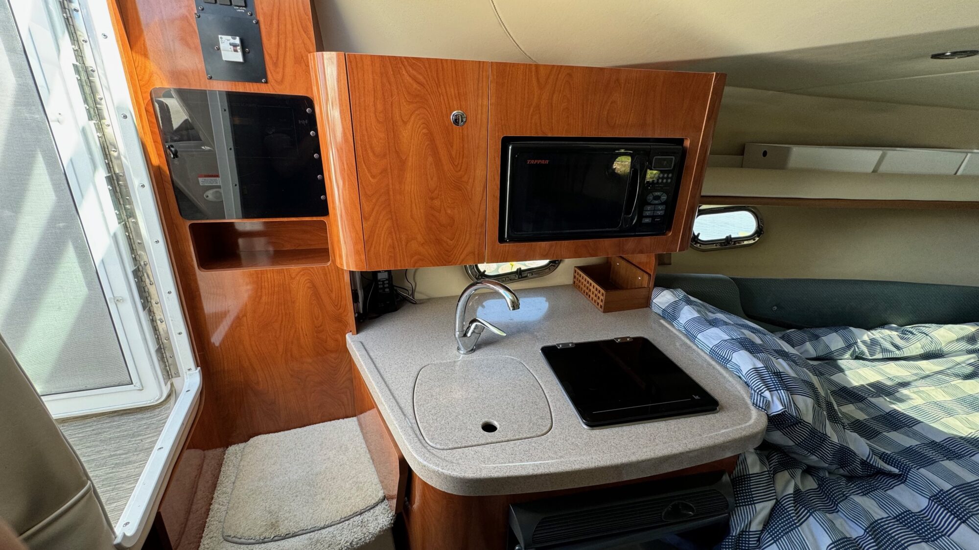 Four Winns 248 Vista