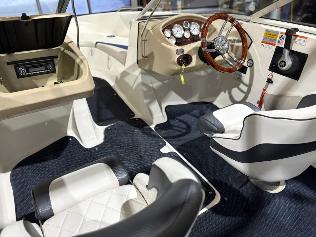 Glastron 205 GT Bowrider