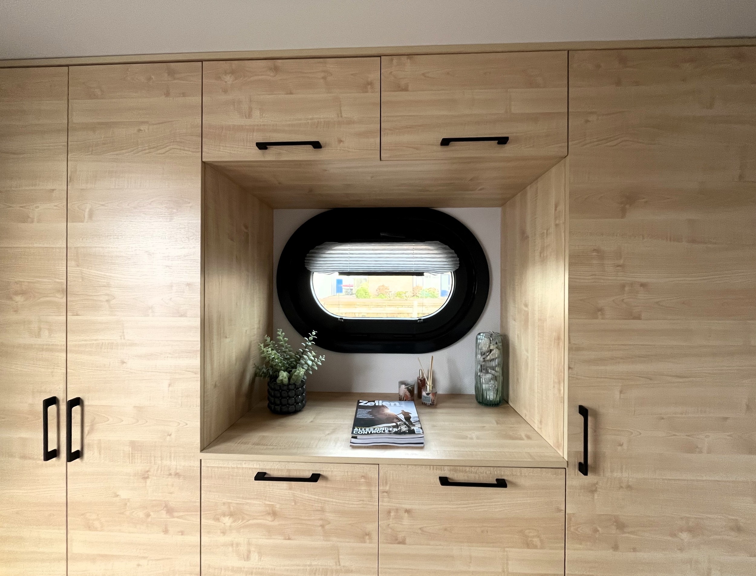 Campi 400 Houseboat (special 1 Sleepingroom))