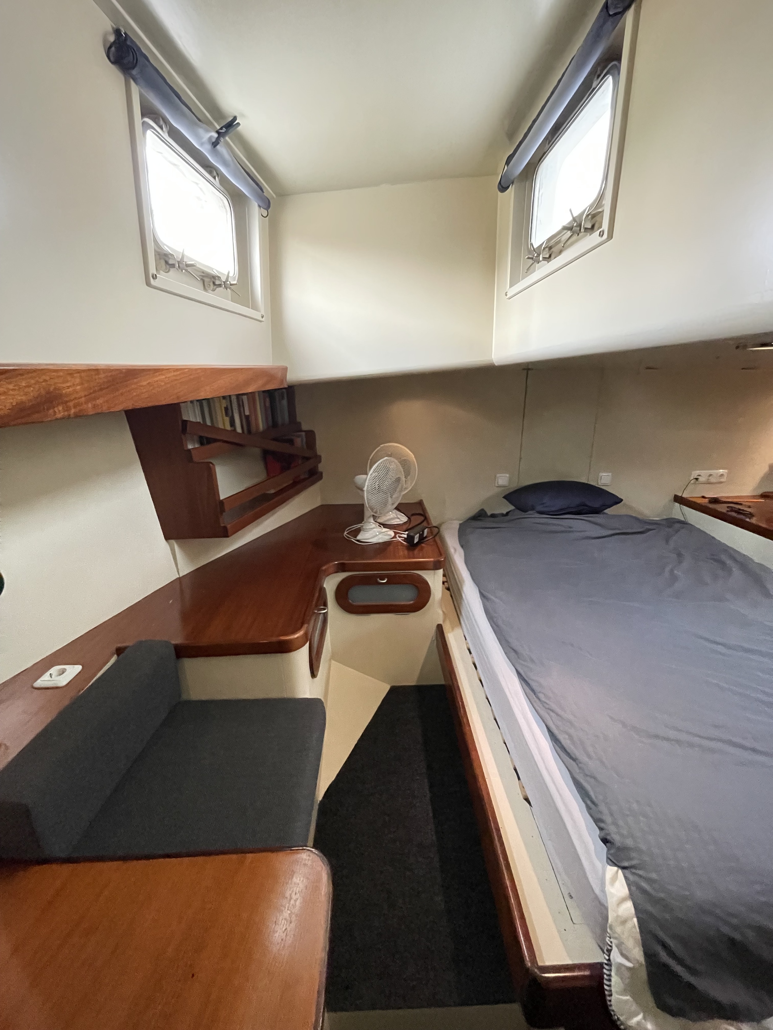 Dykstra Schooner 77, Midzwaard