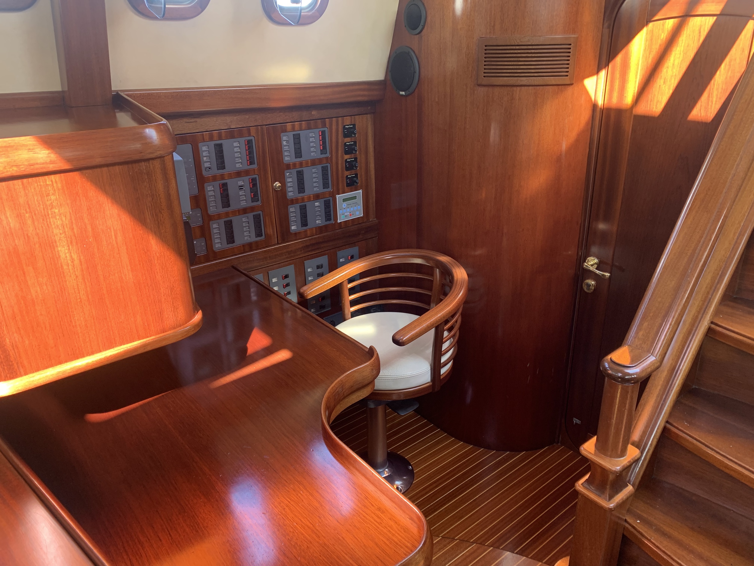 Lagoon Royal Classic 66