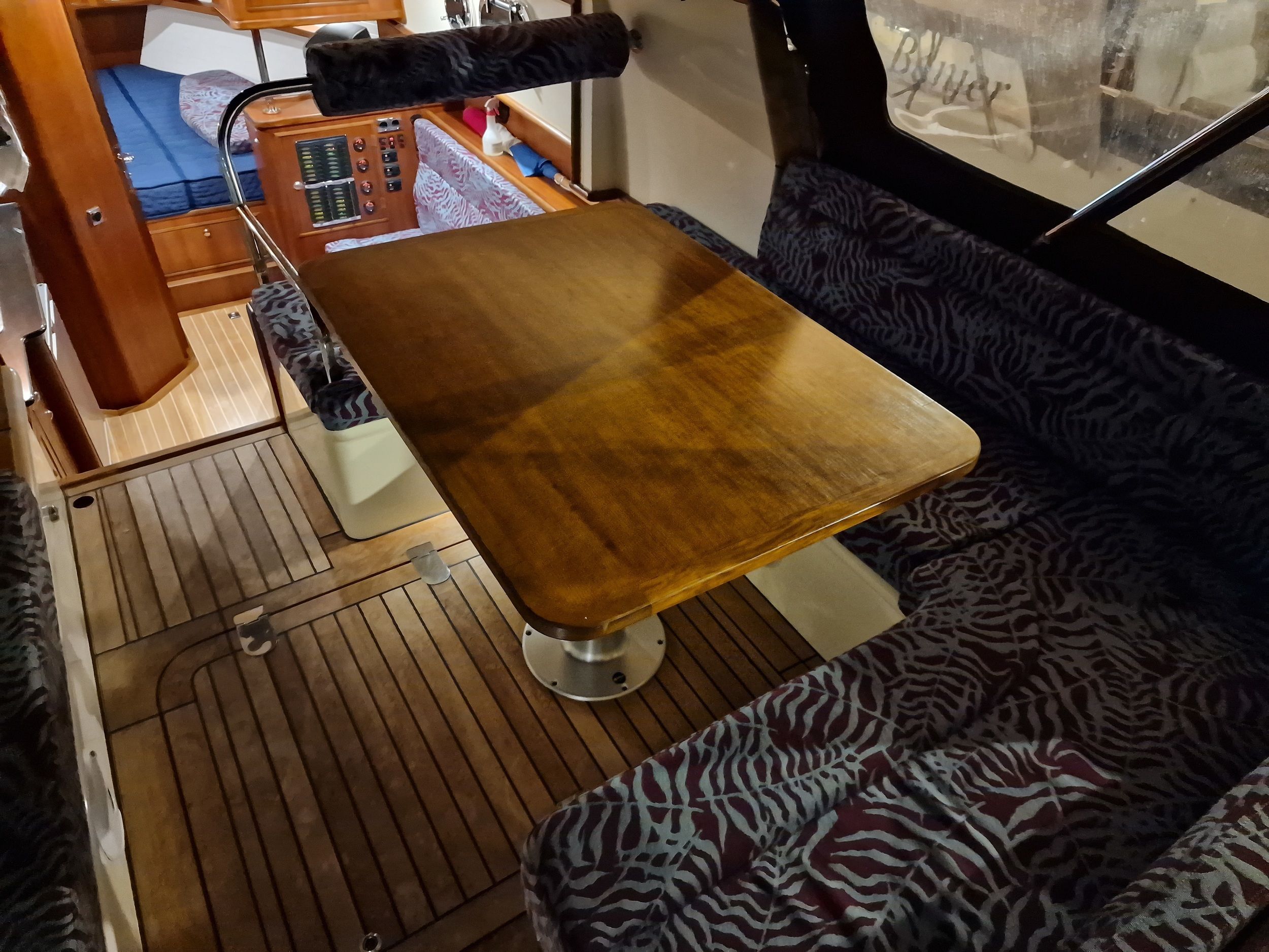 Menken Newport Bass XL Softtop