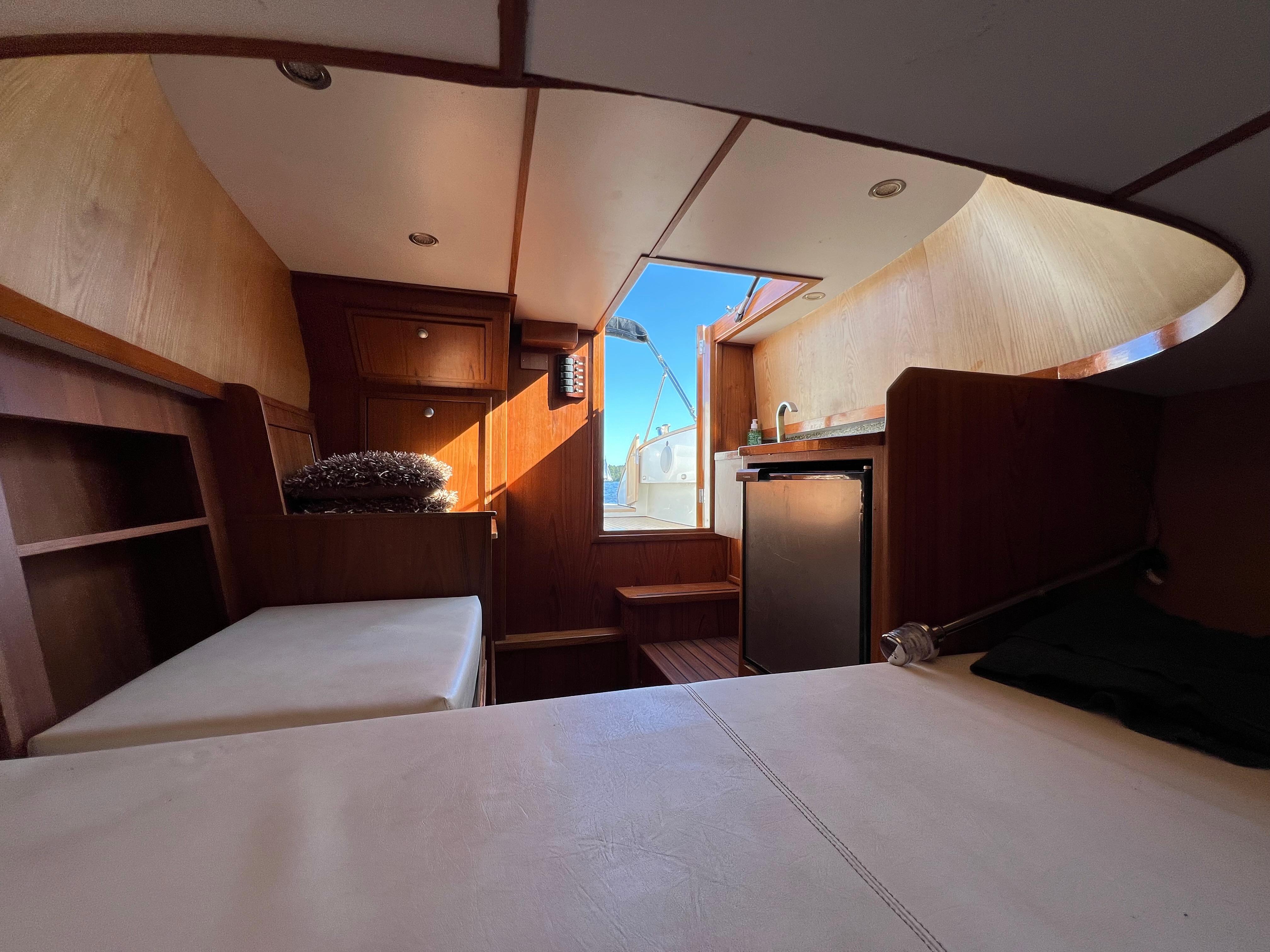 Center Console Blackfish Crossover 900