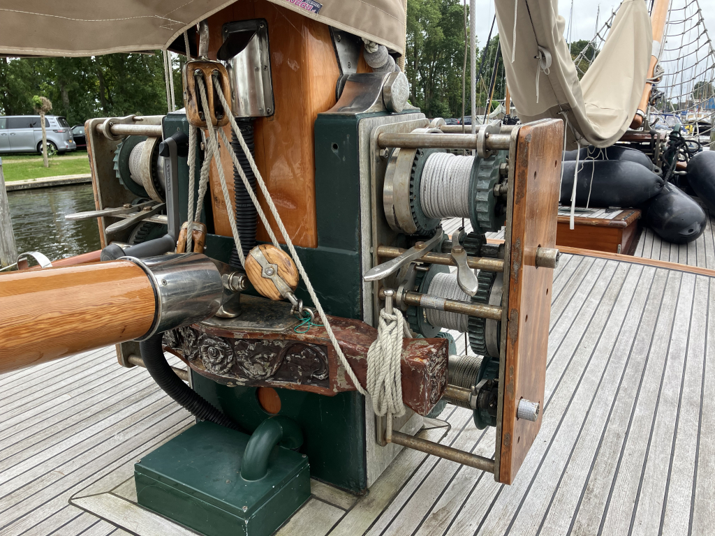 Lemsteraak 1300 "Bunsjoter"