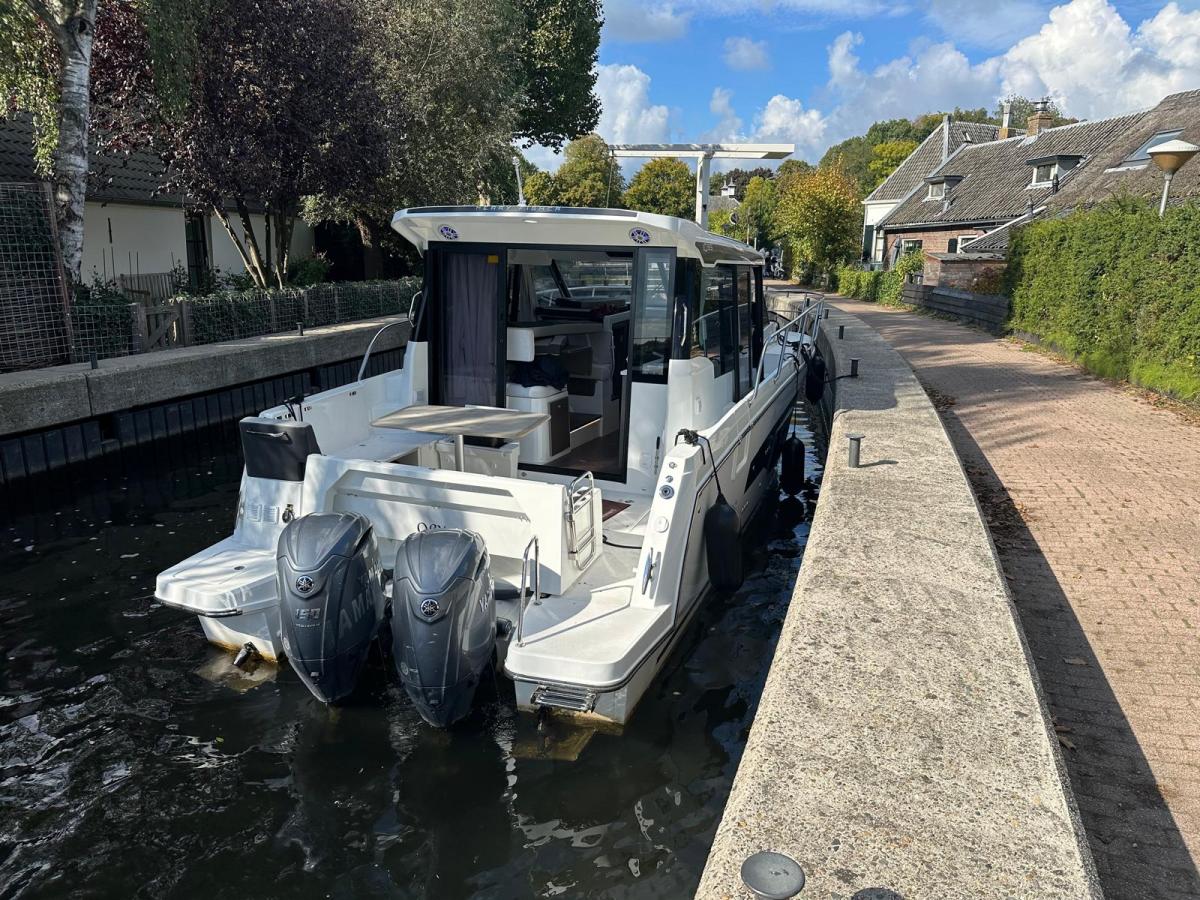Jeanneau Merry Fisher 1095 Coupé Hardtop