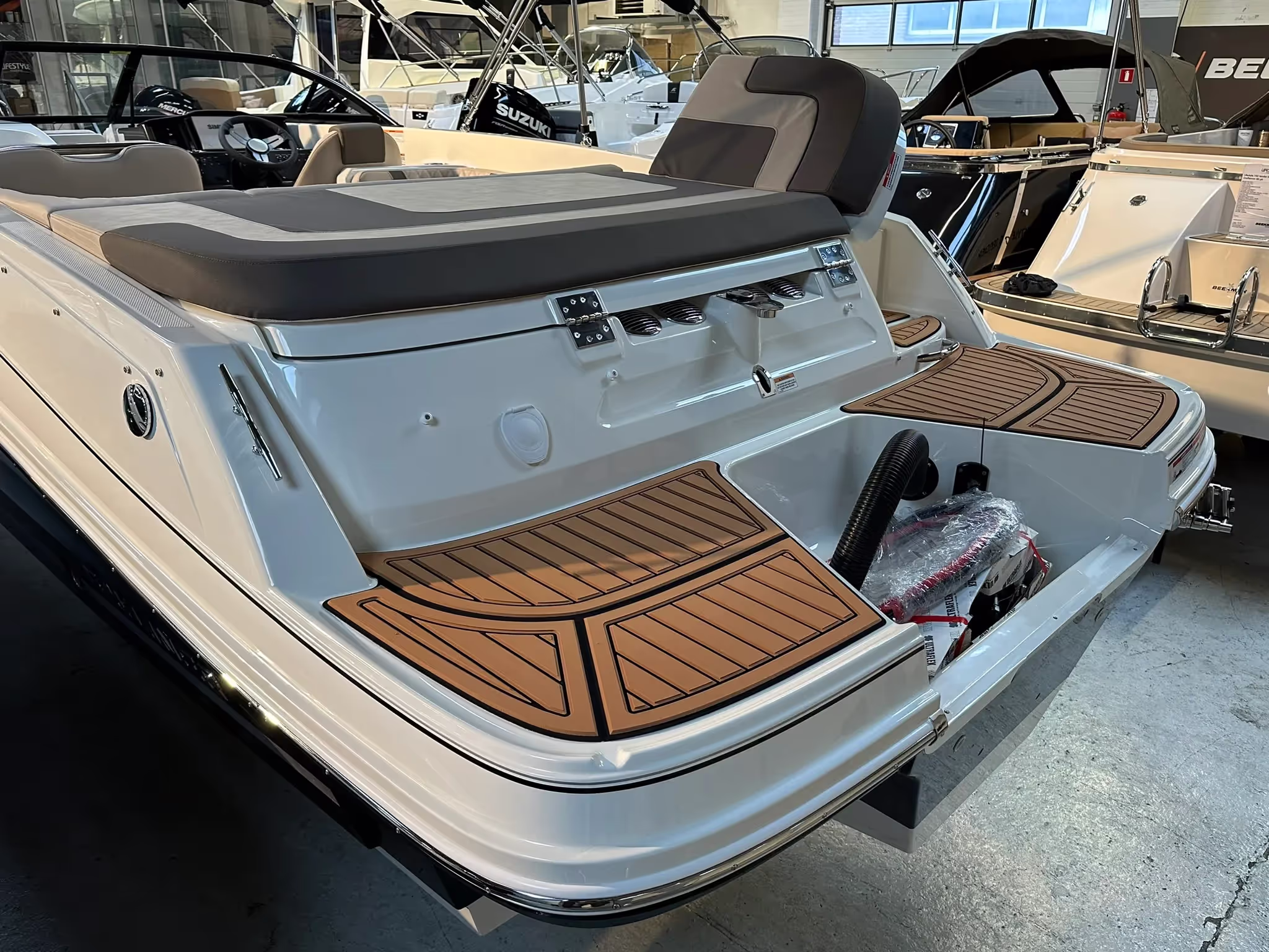 Bayliner VR6 Bowrider