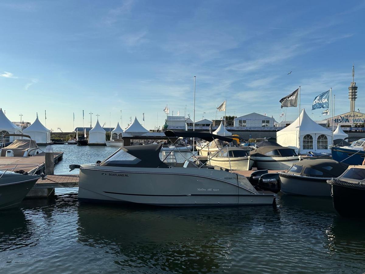 Maxima 680 Sport Lounge