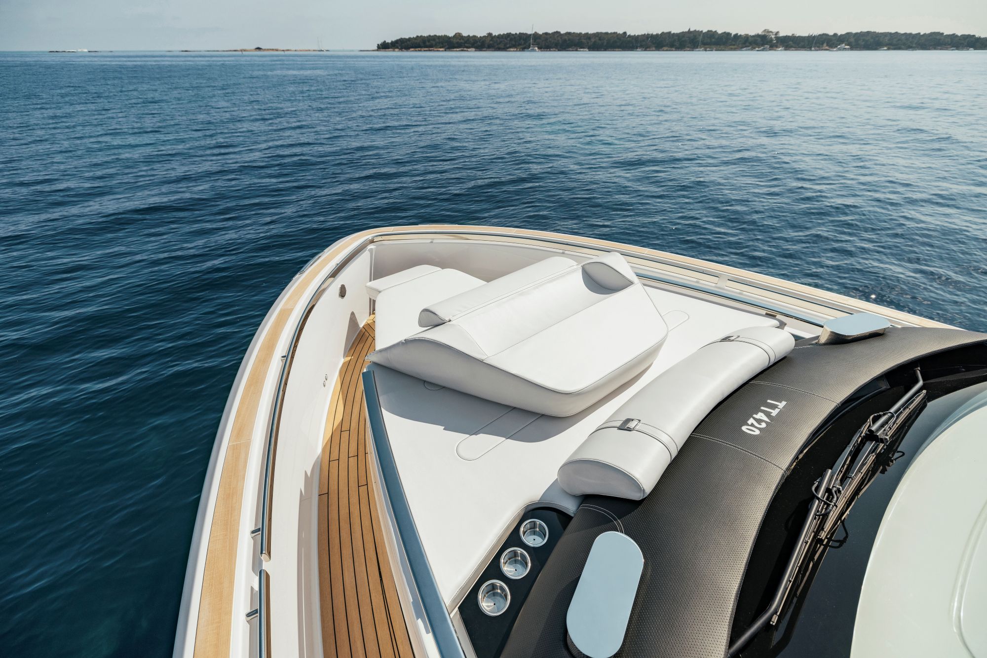 Invictus yachts Invictus 420 TT