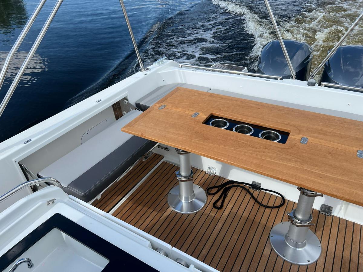 Jeanneau Cap Camarat 9.0 CC