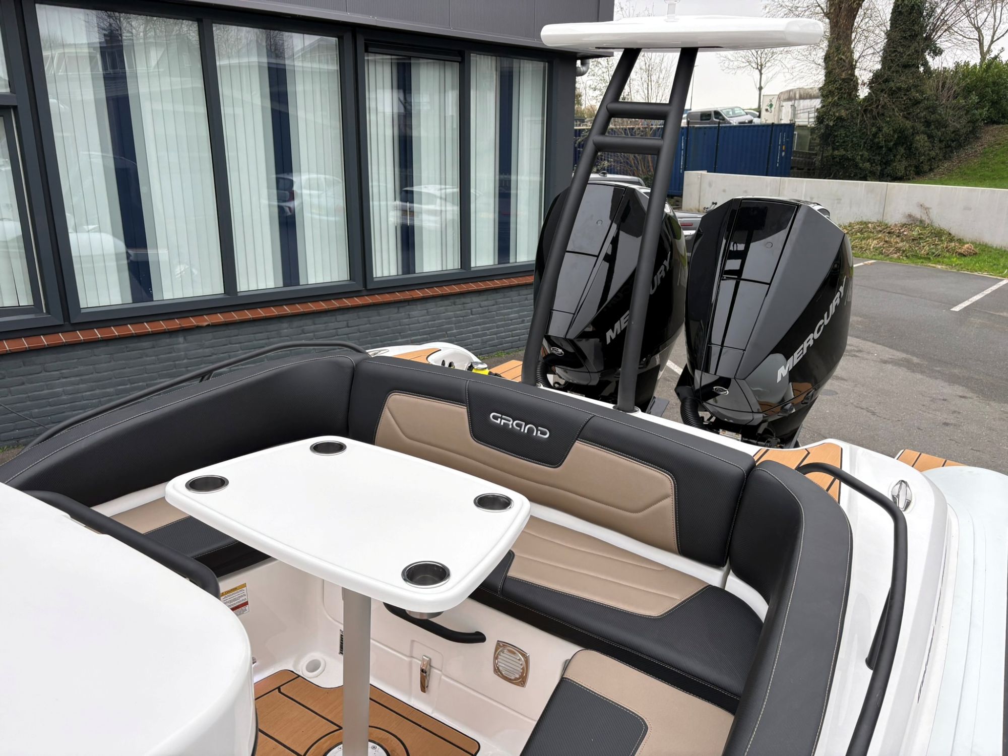 Grand Ribs Grand Golden Line G850 met 2x Mercury V6 225 PK!