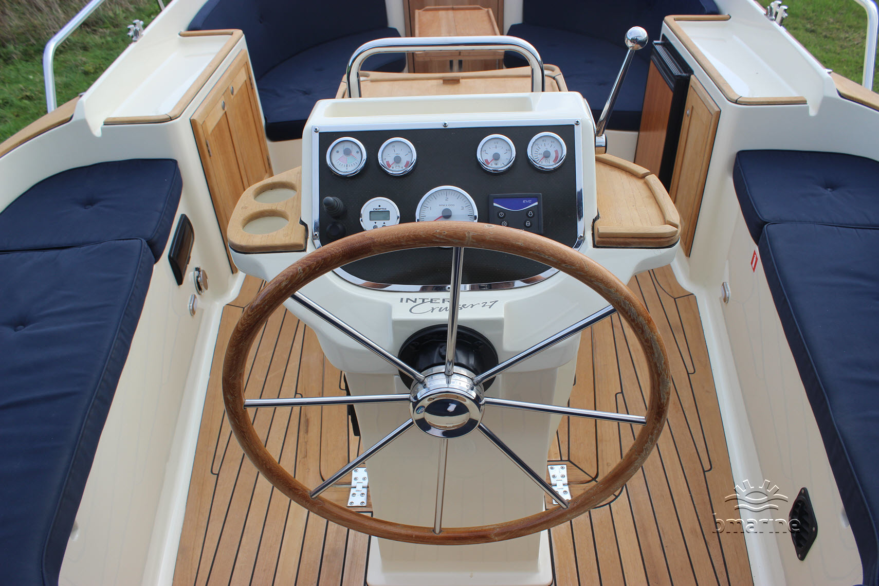 Interboat Intercruiser 27 Cabin