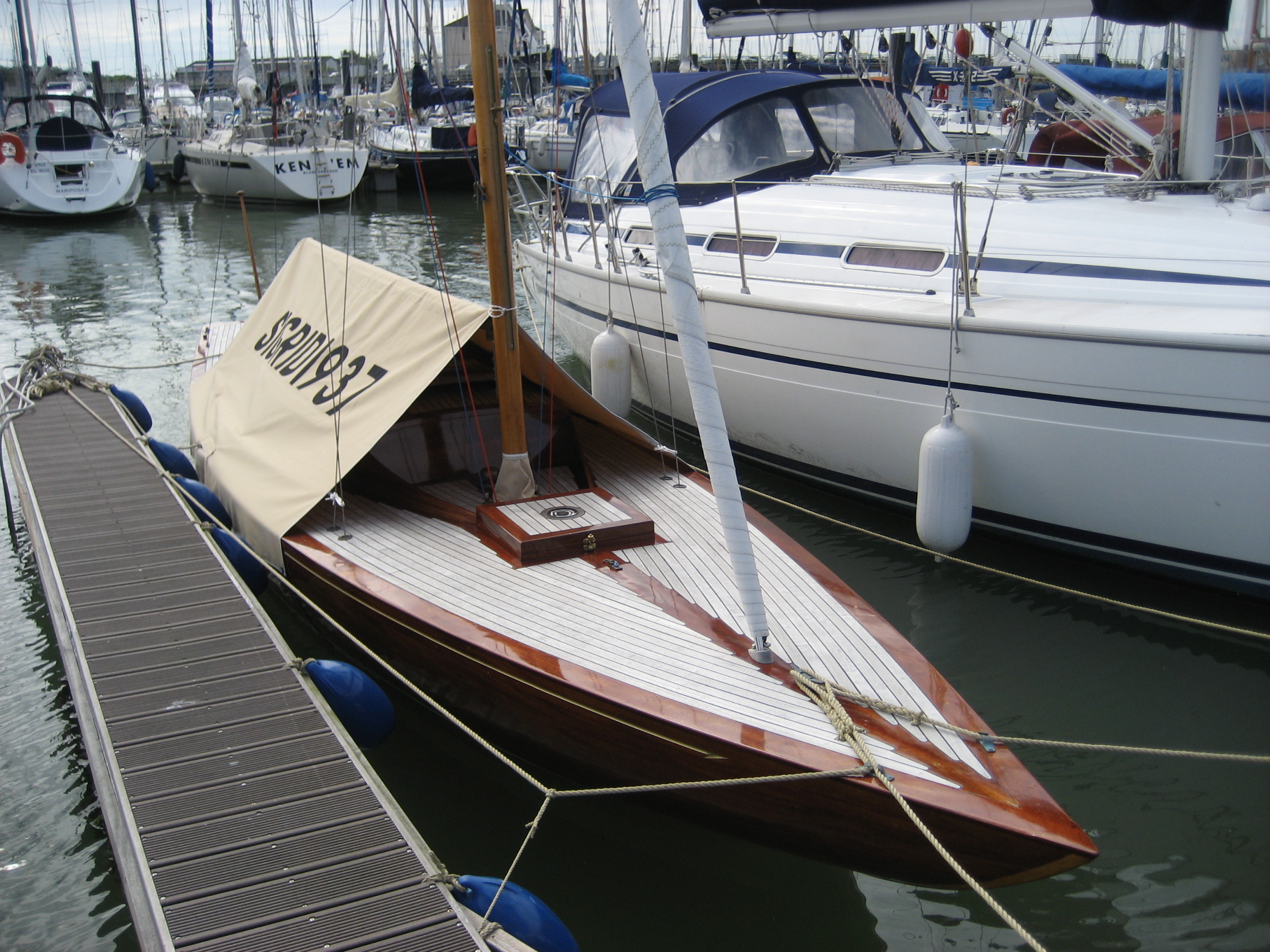 Draak 870