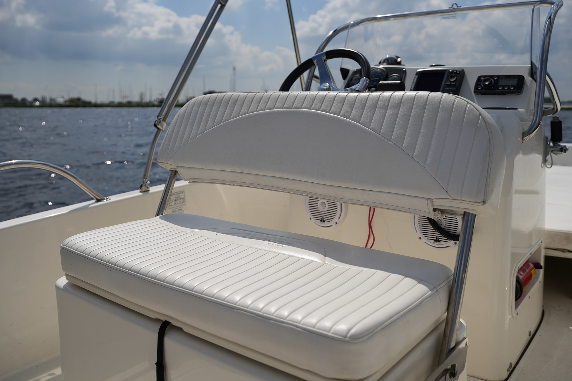 Boston Whaler 170 Dauntless