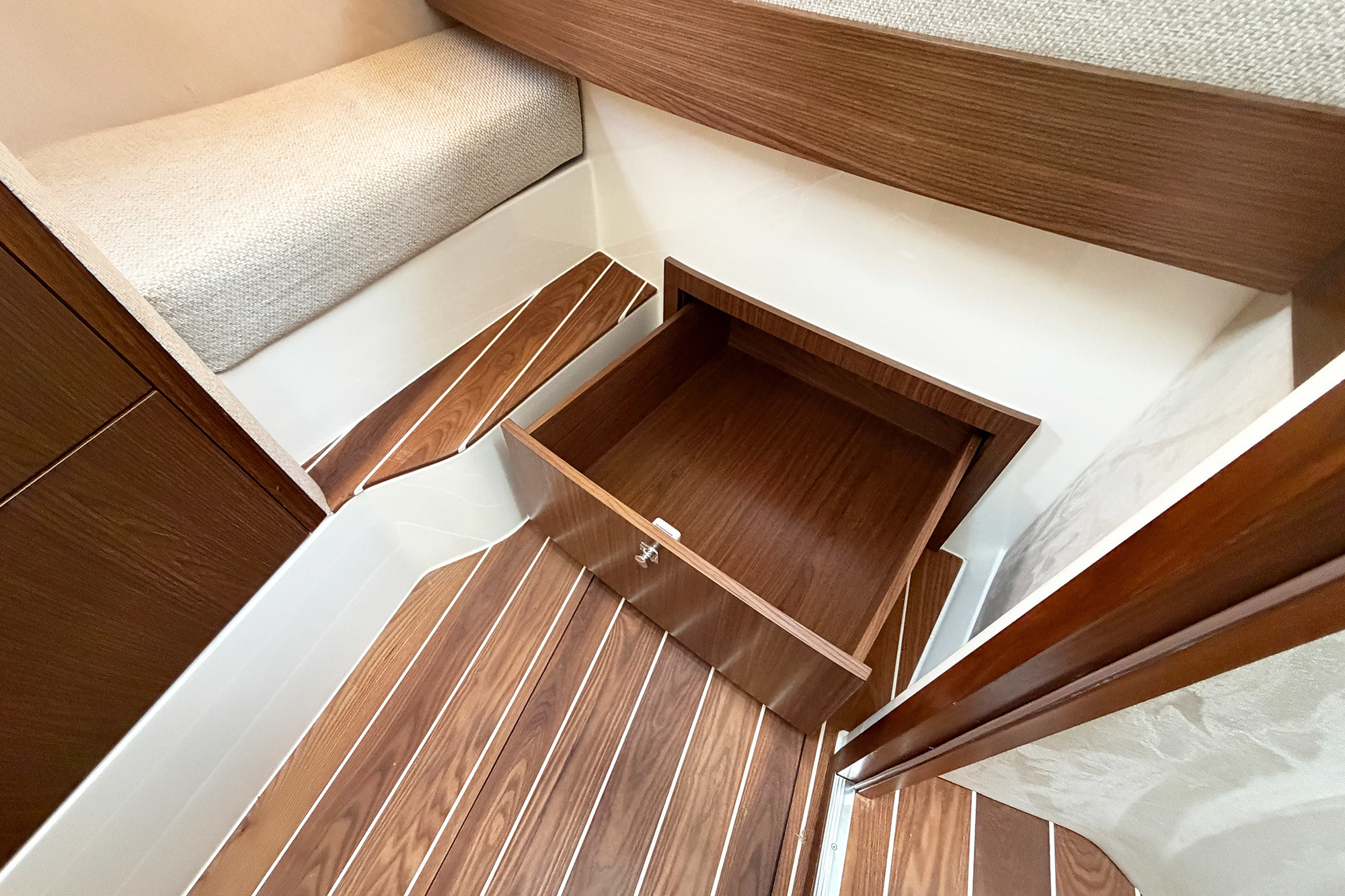 Marex 330 SCANDINAVIA (2024)