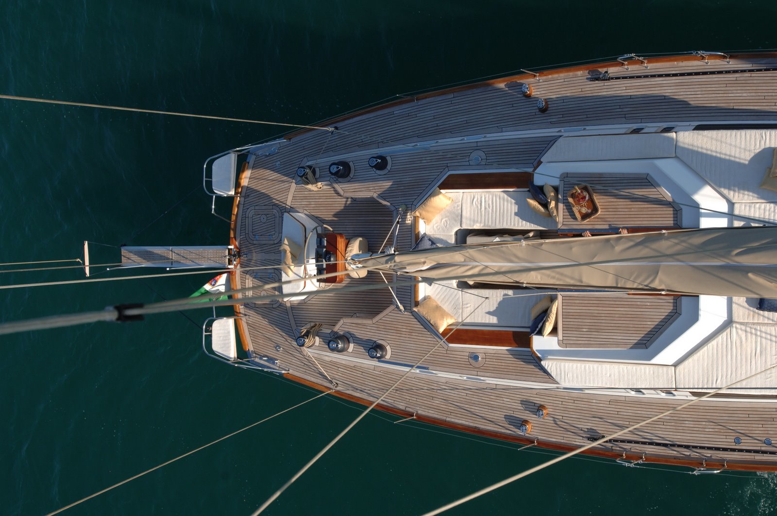 Lagoon Royal Classic 66