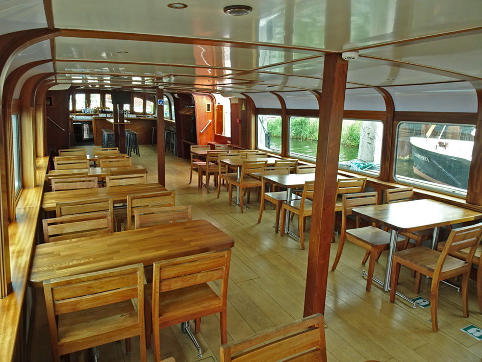 Dagpassagiersschip 152 pers