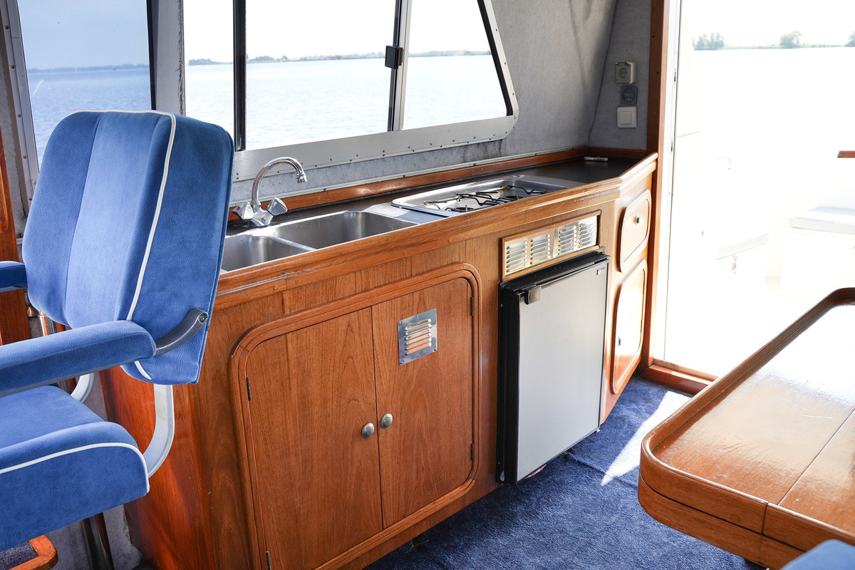 Aquastar Ocean Ranger 38