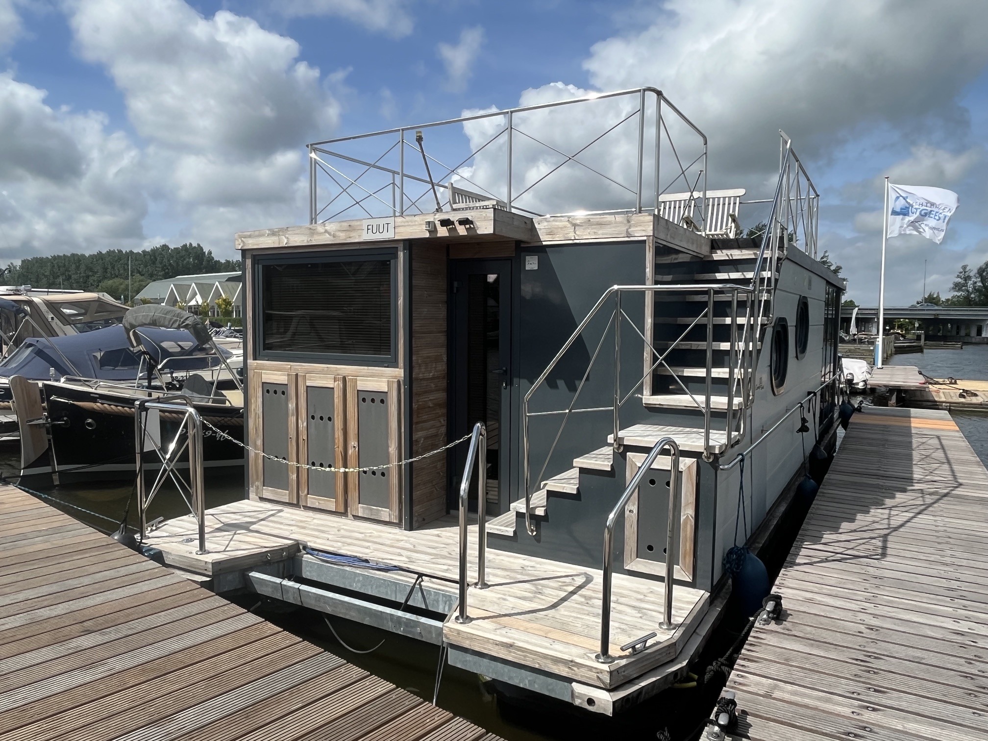 Campi 400 Houseboat 400, Uitgeest Ligplaats