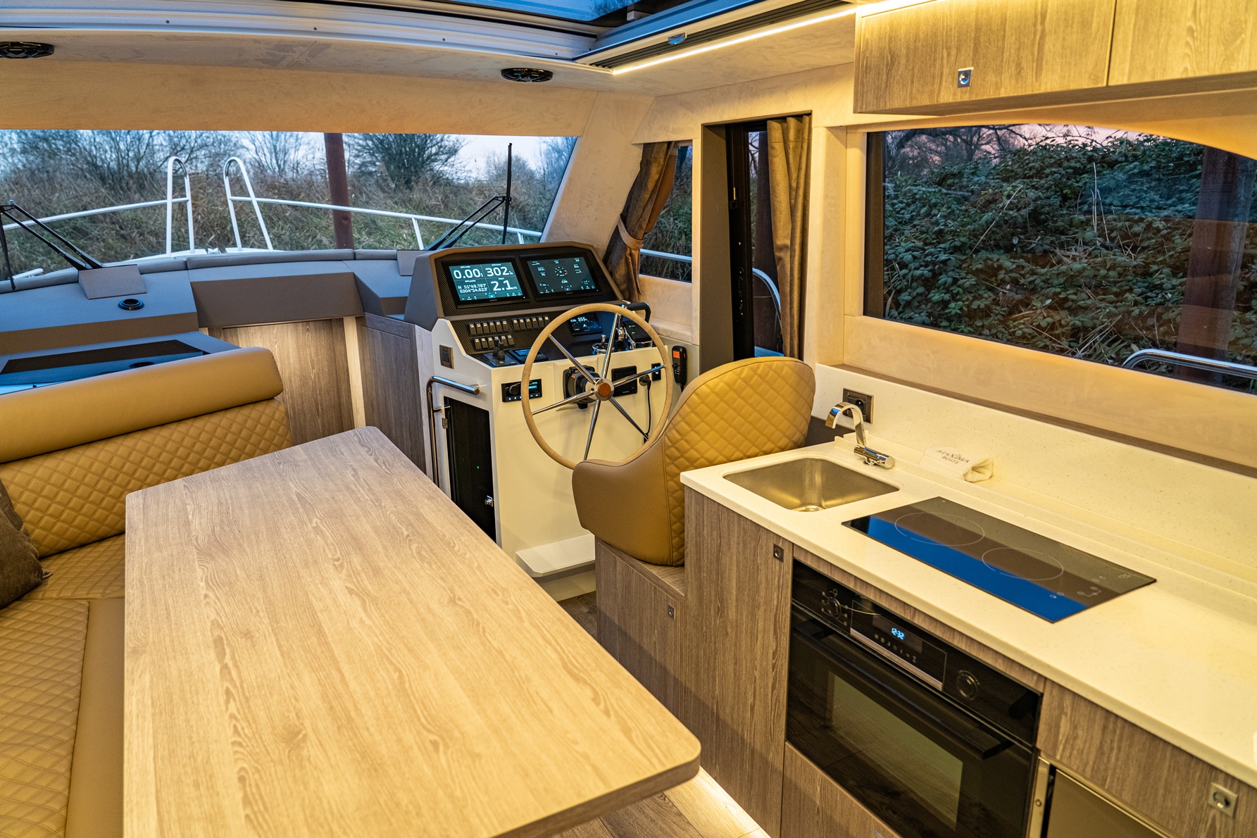 Maxima Boats 37 met Yanmar 320 pk
