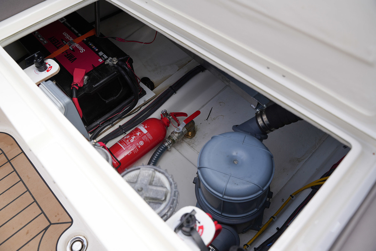 Interboat Intender 780