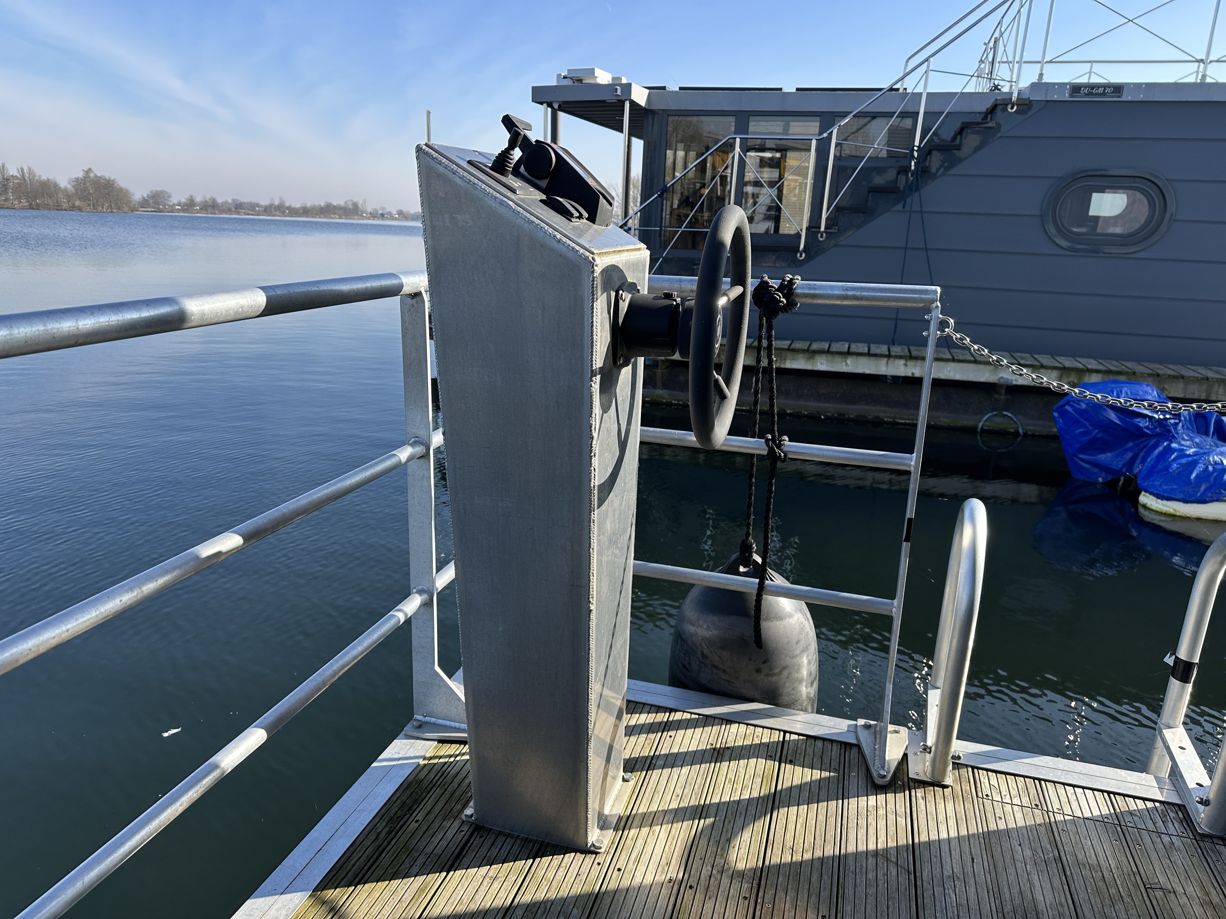 Gielissen Marin Home 32 Tiny Houseboat