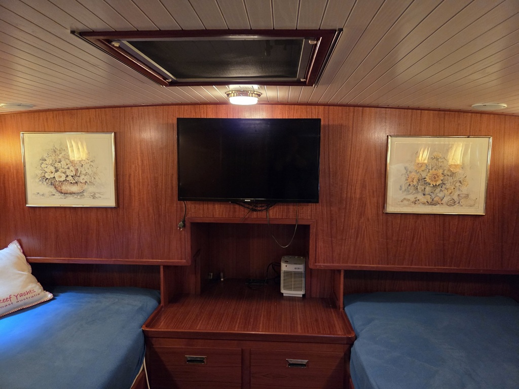 Valk Spiegelkotter 15.50