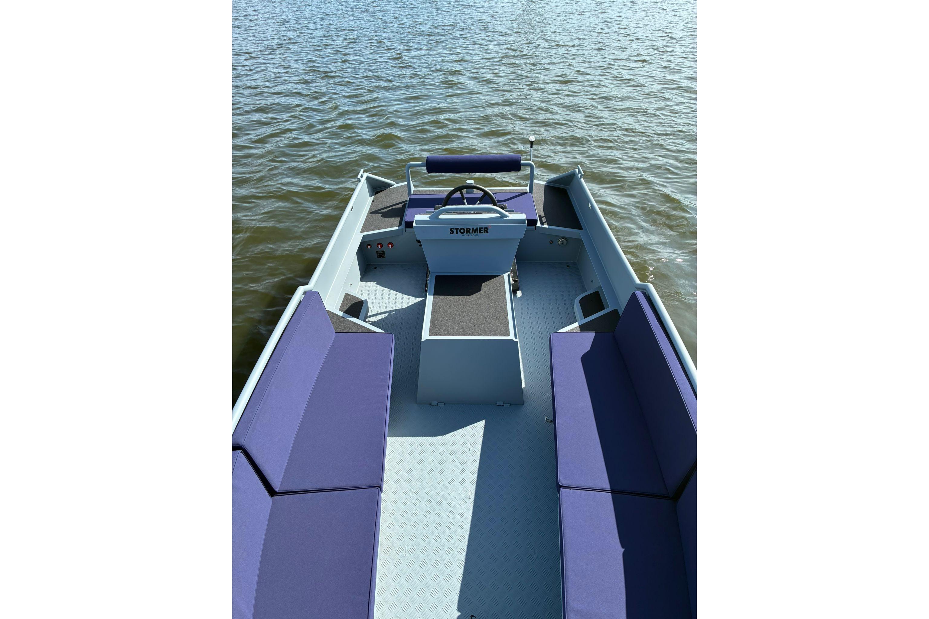 Stormer Tugboat 60