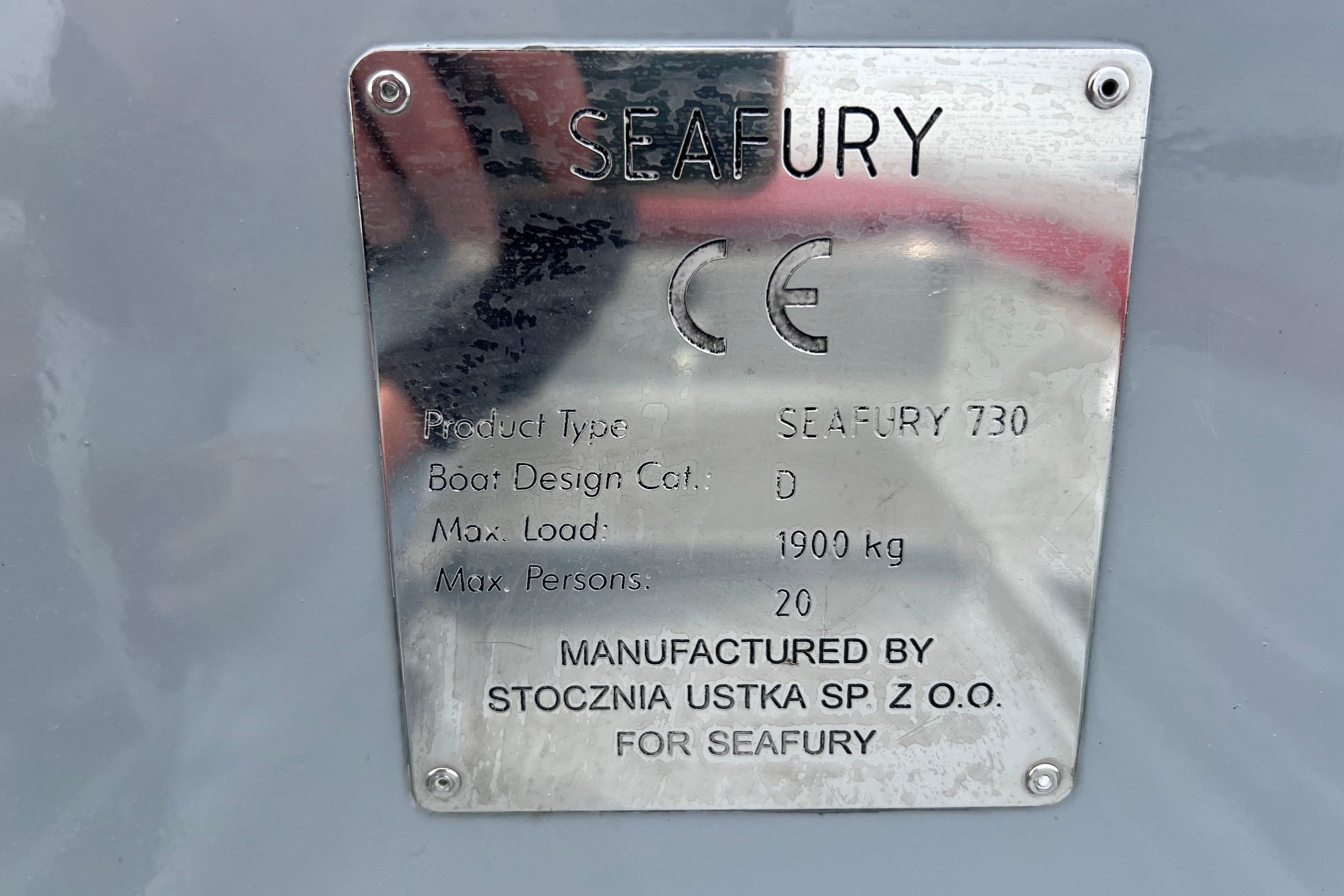 Seafury 730