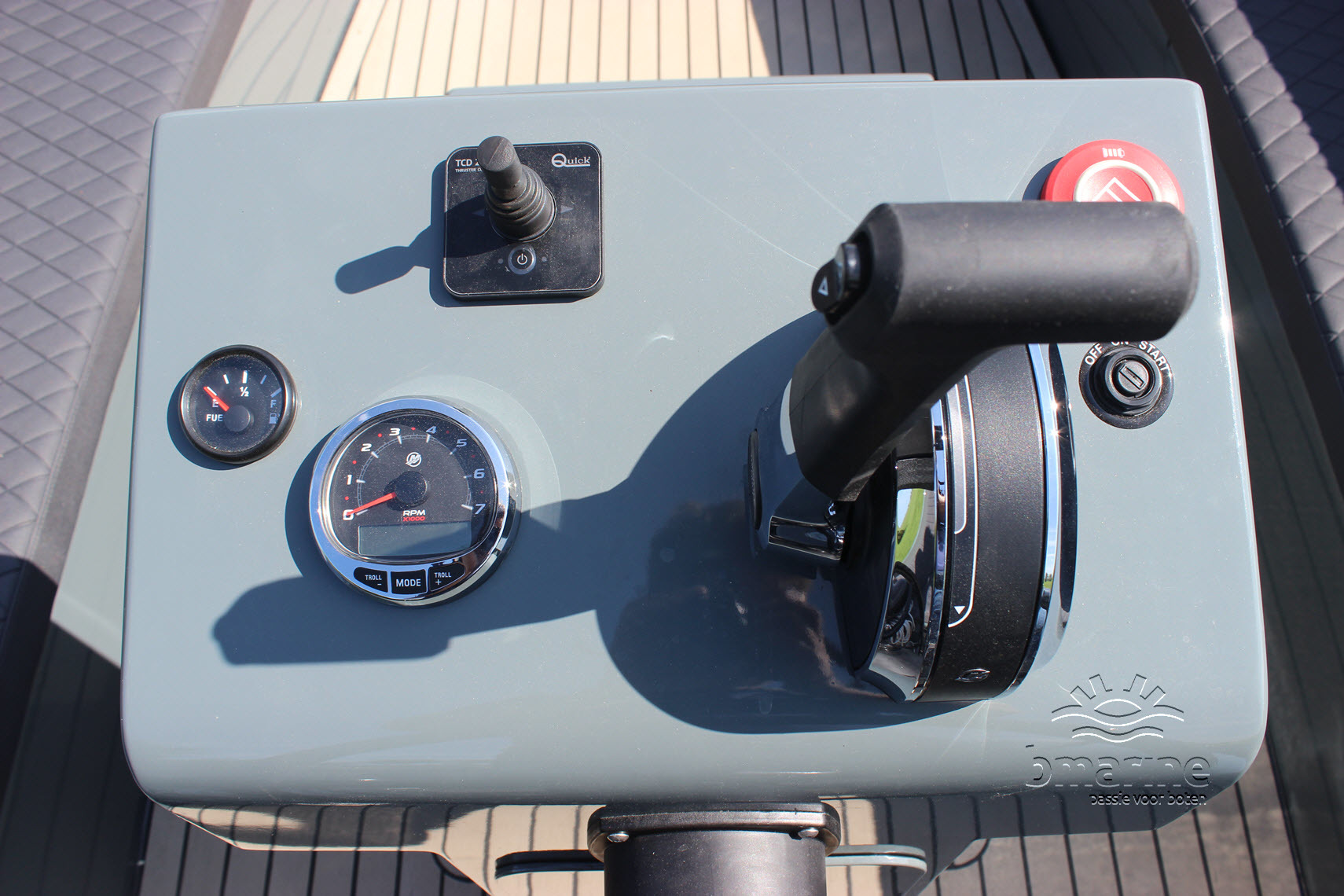 Blackfish Reallife 750 Cabin