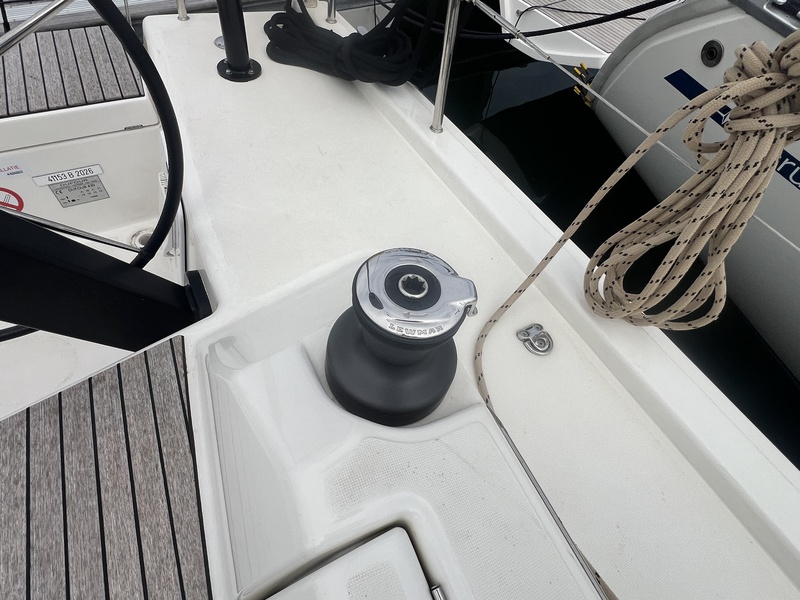 Dufour 430 GL