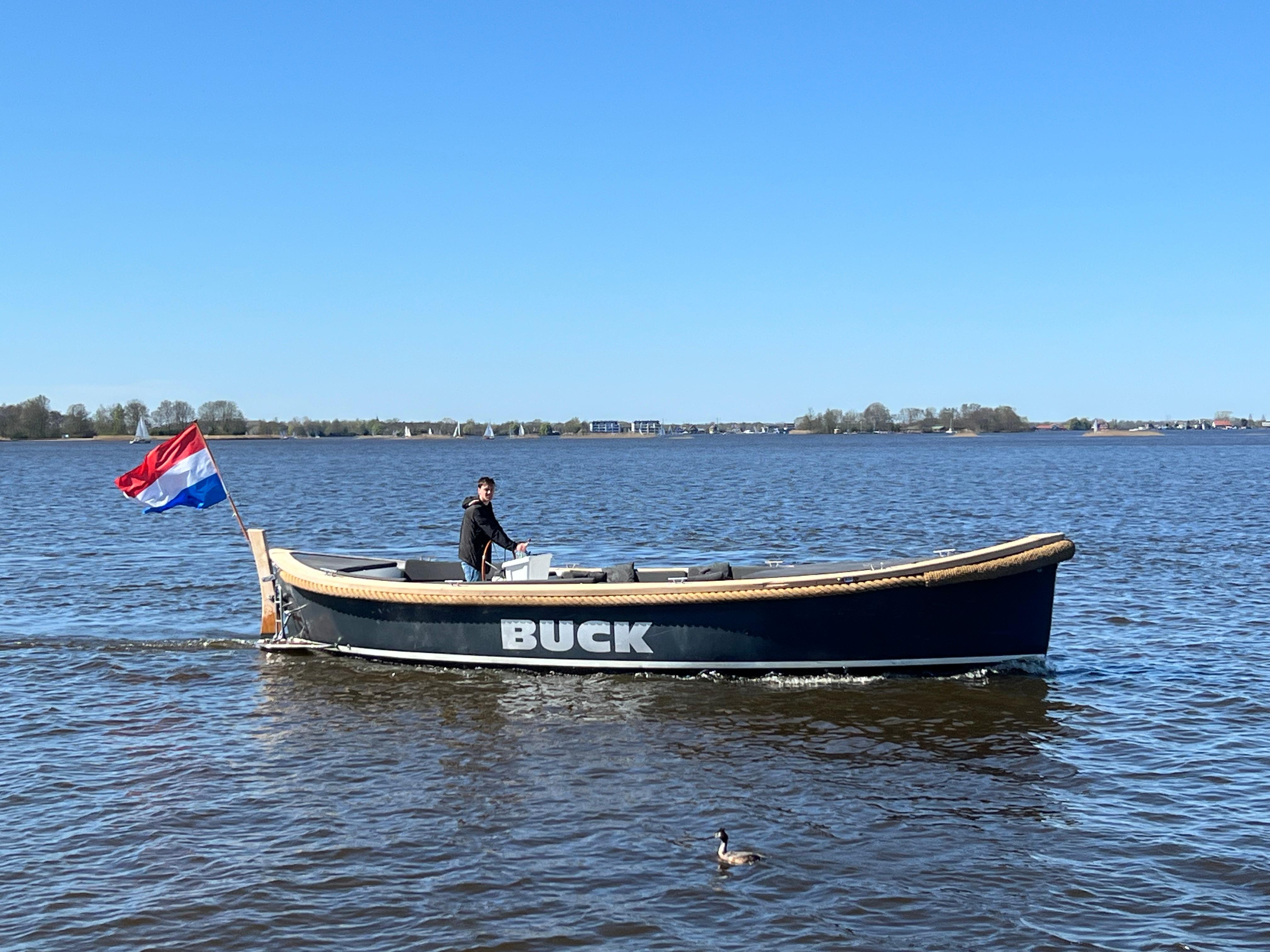 Sloep Reddingssloep 900